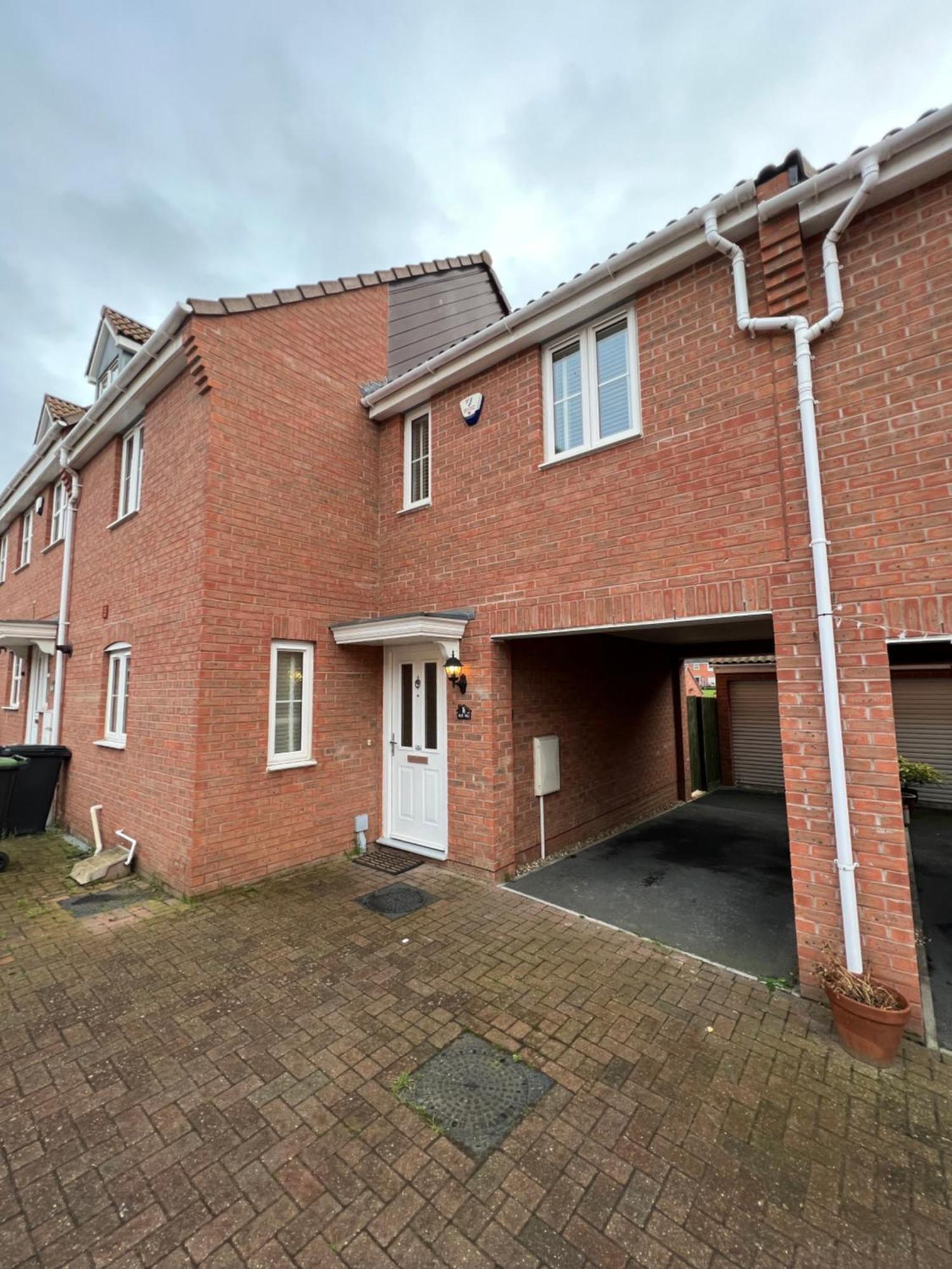 The Belfry 3 Bedrooms 2 Bathrooms Contractors & Family Higham Ferrers エクステリア 写真